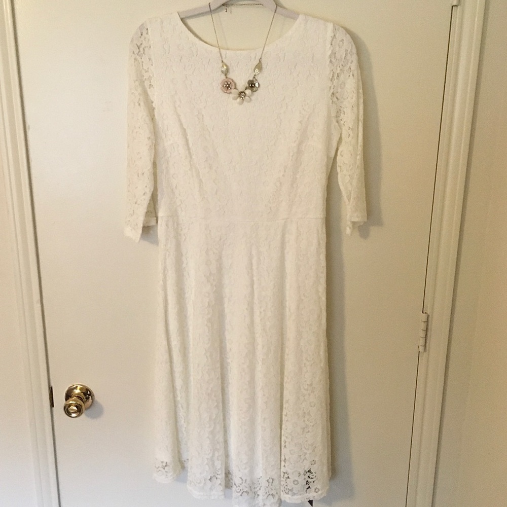 NWT Lookbook White Lace Dress 3/4 Sleeves 8